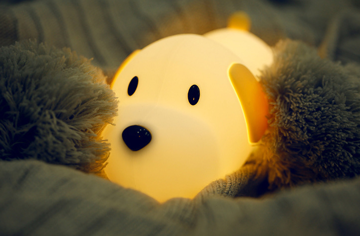 硅膠拍拍燈為何受人們喜歡，看完你就了解了[產(chǎn)品介紹]