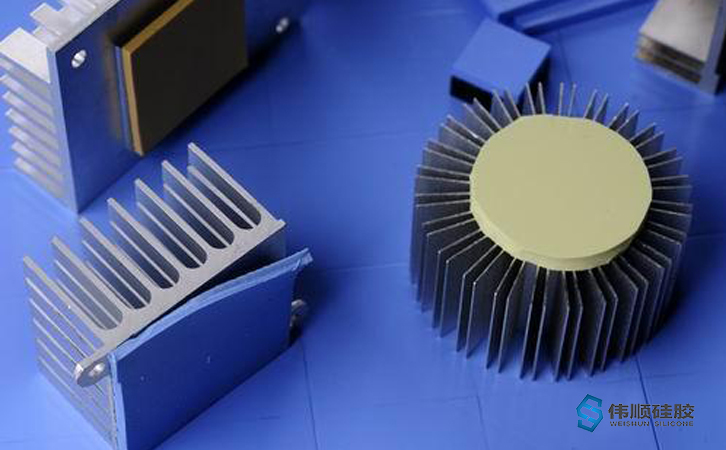 導(dǎo)熱硅膠片，確實(shí)牛