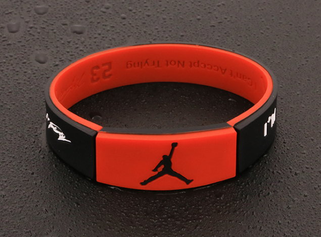 買硅膠手環(huán)應該注意什么？