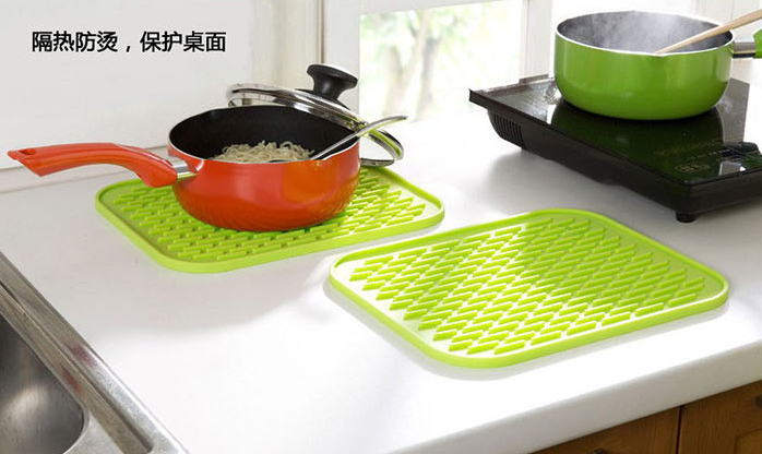 硅膠產(chǎn)品用開水燙 硅膠產(chǎn)品用開水燙